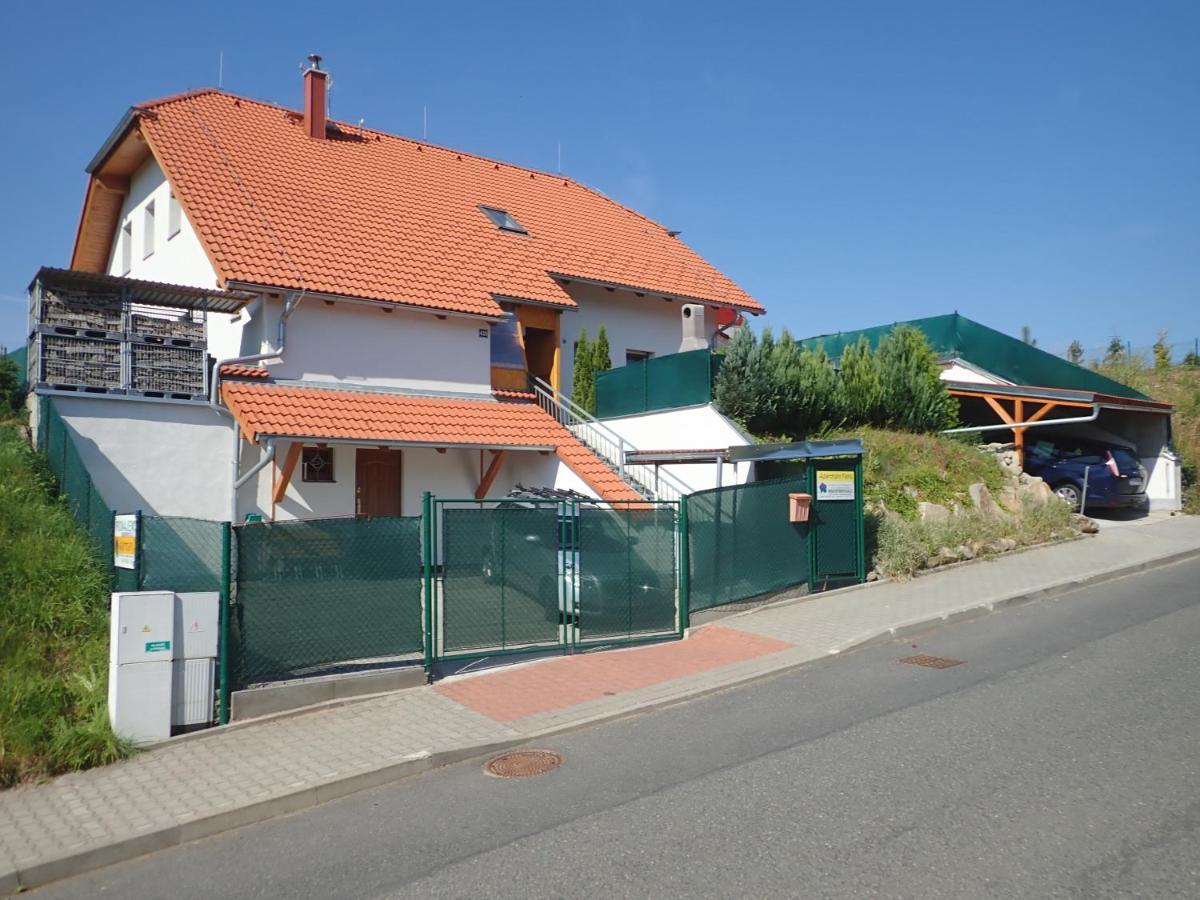 Apartmany Fialka Kasperske Hory Exterior photo