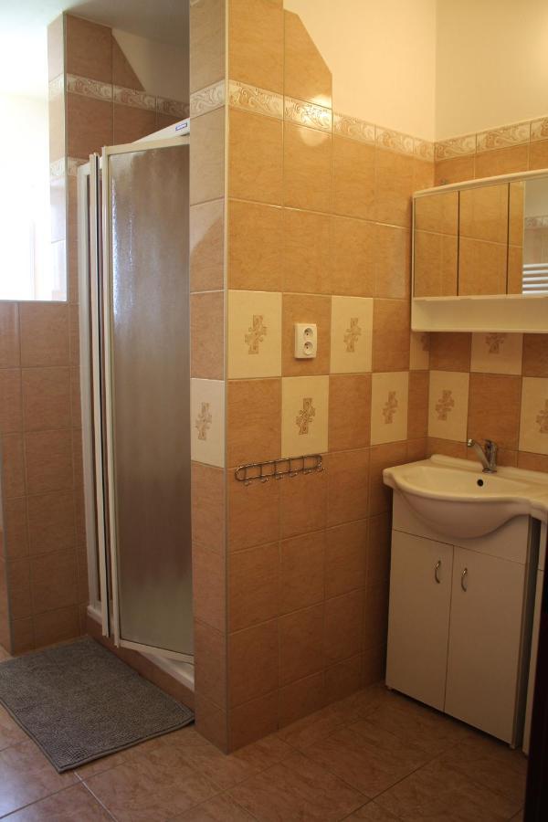 Apartmany Fialka Kasperske Hory Exterior photo