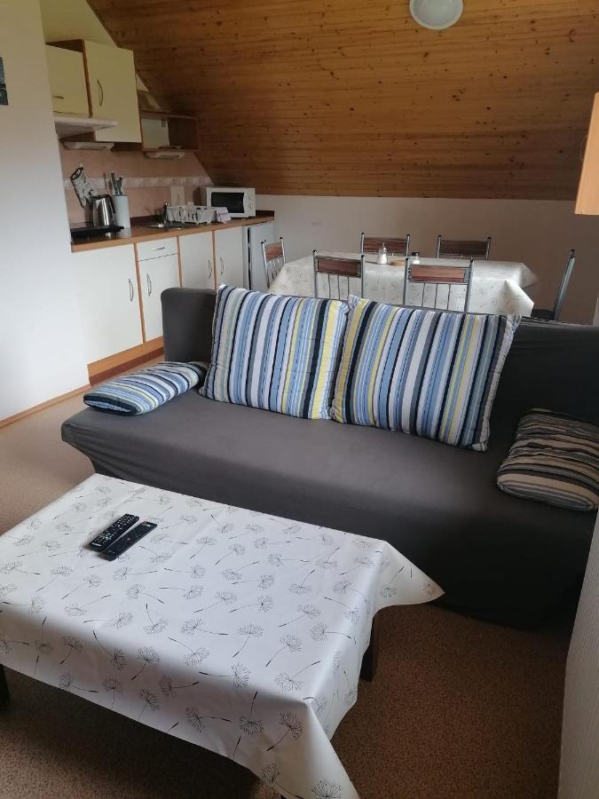 Apartmany Fialka Kasperske Hory Exterior photo